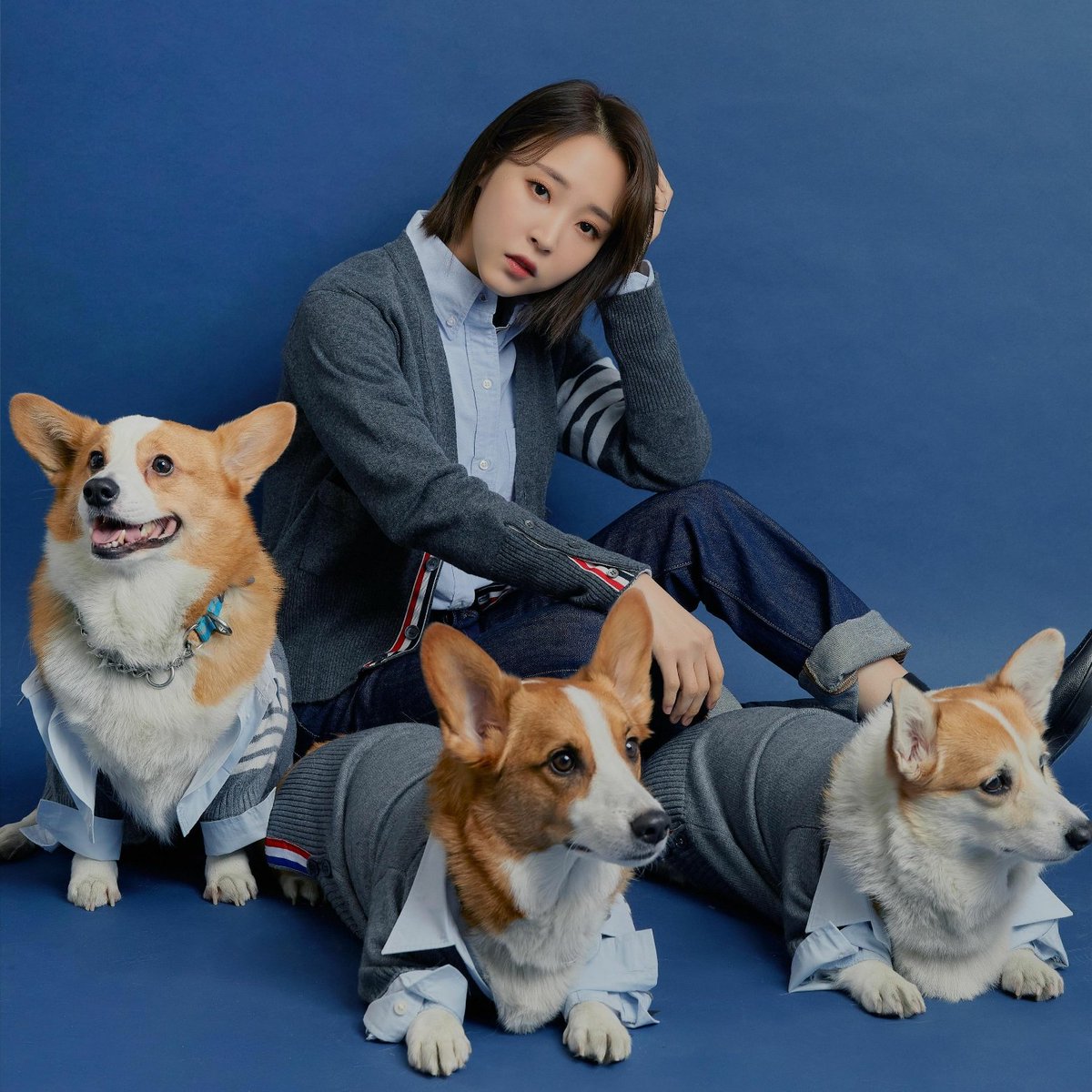 moonbyul and her corgis flexing the @ThomBrowneNY fits. rich gang 💸