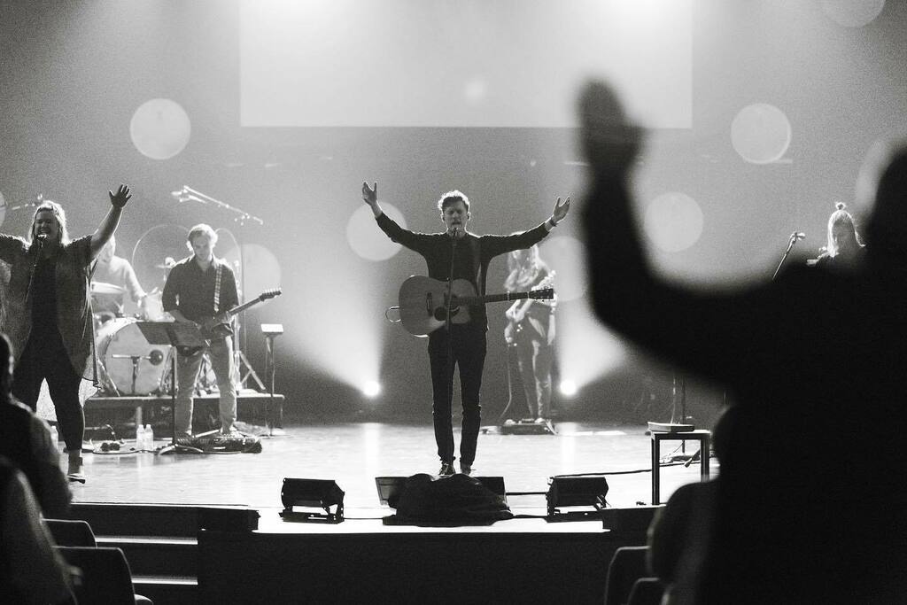 We had our first Christmas Eve service tonight, and I can’t wait to keep celebrating on Thursday! Praying that as we approach Christmas we realize what a miracle it truly was for Jesus to be born. To be fully human and fully God. Tiny, yet holy. Helpless… instagr.am/p/CJFp4FrsESY/