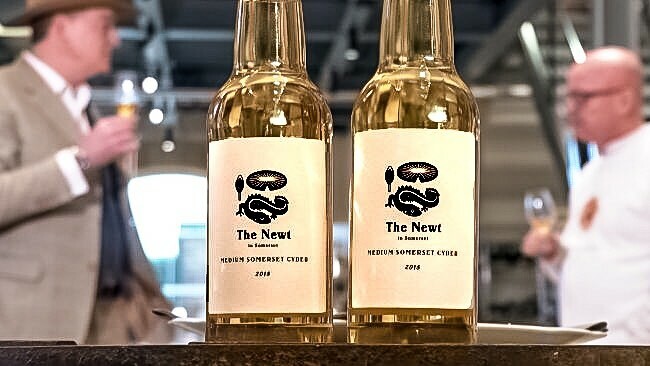 Cider_Mike's tweet photo. #CiderNews: Should cider be classed alongside the finest wines and spirits? 👉🏼 https://t.co/VSVlvn7x6M 👈🏼 #cideriswine #isciderwine #realcider #newtcider #buymorecider #noconcentrate #thenewtinsomerset #ukcider #drinkmorecider #cyder https://t.co/BApuECIiD3 https://t.co/eldTwXg14p