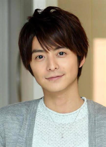 貫禄が違いすぎる 同じ32歳の松方弘樹と松坂桃李を比べた画像が話題 人類の超ネオテニー化 Togetter