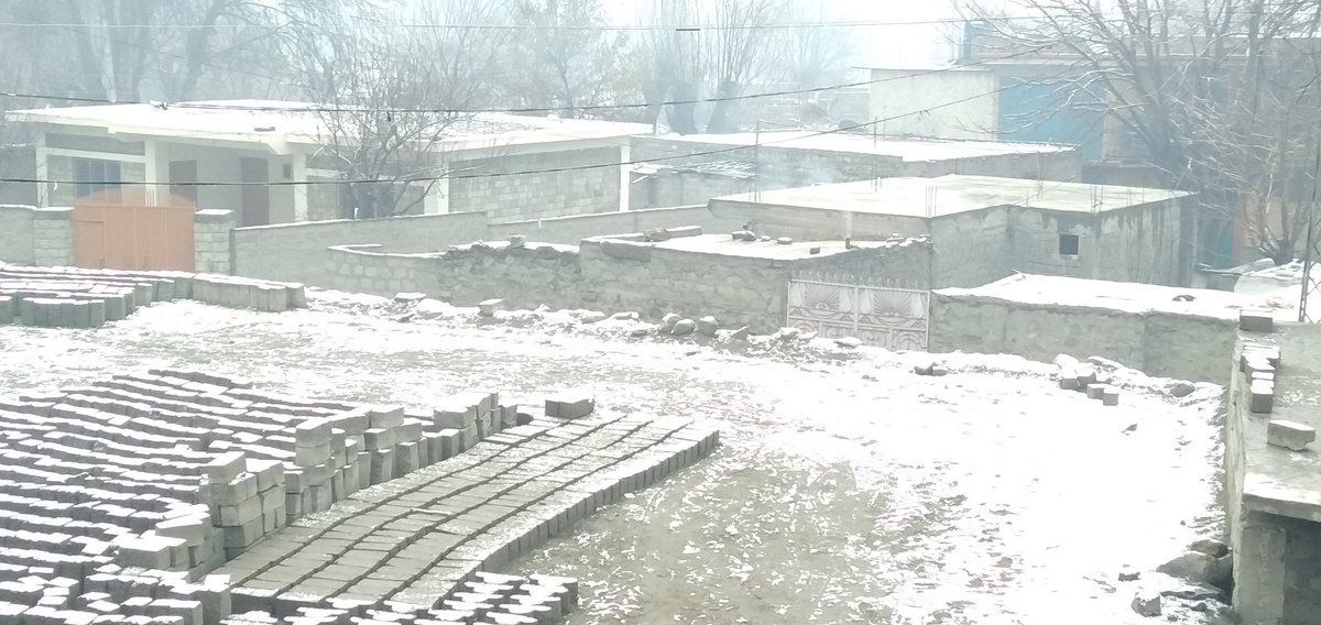 imShahzad_ahmad's tweet photo. گلگت میں 2020 کی پہلی برفباری
#ILoveGilGit❤
@MaryamNSharif
@ZeshanMalick
@MahsudZeeshan
@MarjaniBebo https://t.co/zEpTOZFso5