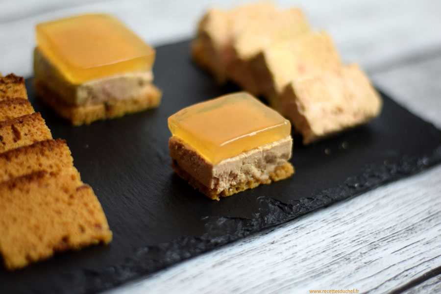 recetteduchef's tweet photo. Pour accompagner le #foiegras, ça sera une #recette de gelée au #cidre : https://t.co/LHmCjsFhwo #recipes #recipe #RecipeOfTheDay #recettes #Noel #Christmas https://t.co/7hU7YzTmU2