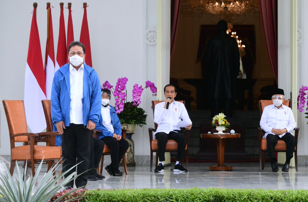 Sahabat semua,  ijinkan saya mengucapkan terima kasih kepada Bapak Presiden Joko Widodo dan Wakil Presiden Ma'ruf Amin atas kepercayaannya kepada saya untuk menjalankan amanah sebagai Menteri Kelautan dan Perikanan di Kabinet Indonesia Maju.