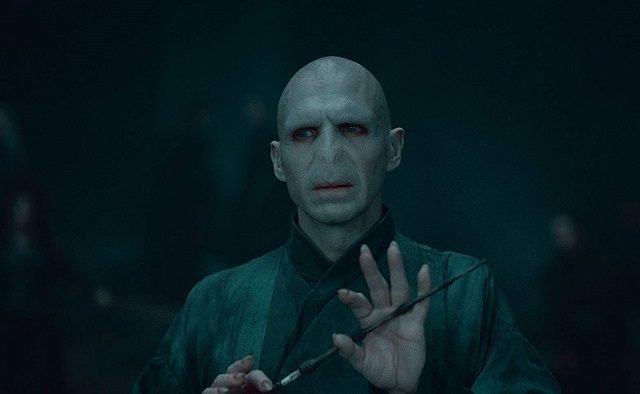 Happy 58th Birthday to Ralph fiennes, One of my favorite actors 