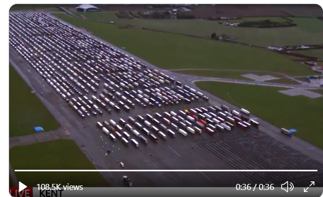 peterjukes's tweet photo. You can only see less than half the Manston airport runway in this final shot, but there are 1000 trucks in that half alone https://t.co/txTHI6ZWCA