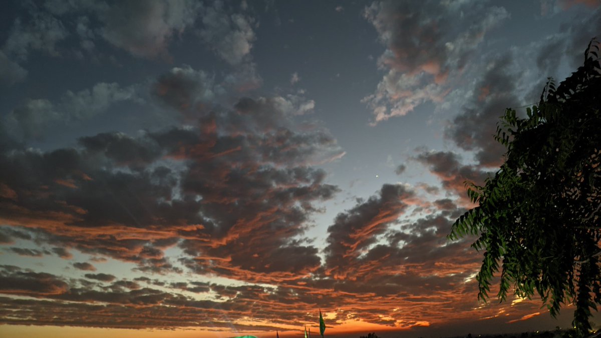 akshay81844's tweet photo. Evening at village
#kota #digod #clouds #sunset https://t.co/XowtZUnL5R