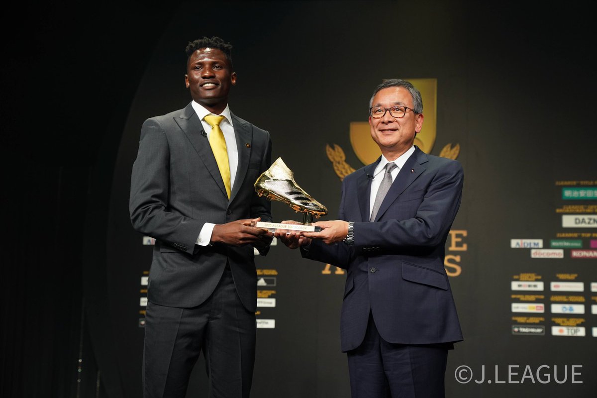 Michael Olunga Just A Boy From Lucky Summer Receiving The J League Golden Boot Award God Above All Reysol Official J League Dazn Jpn J League En T Co Vlgbkvbjec
