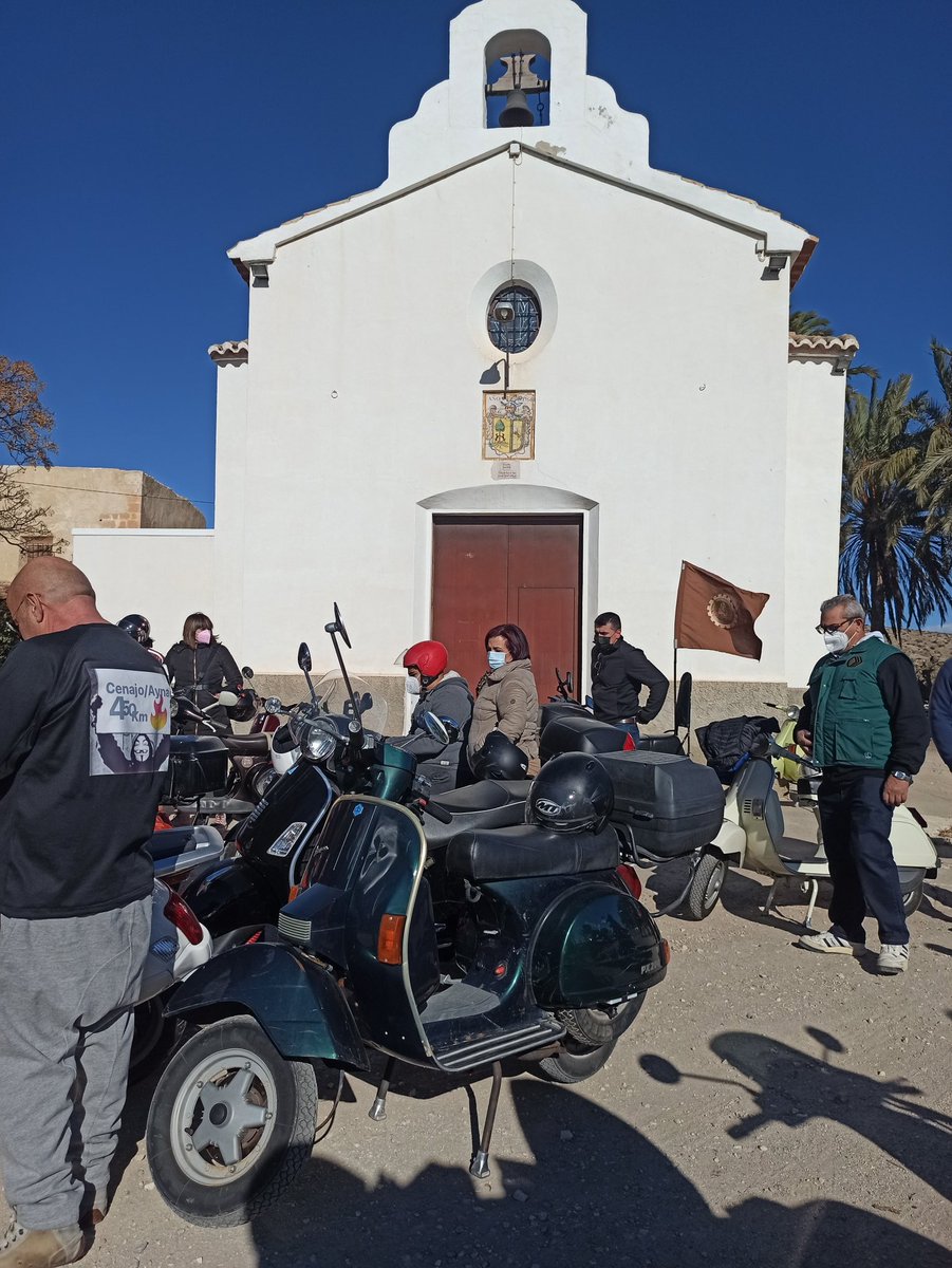 scootatrip's tweet photo. El pasado domingo compartimos y encabezamos ruta con el #VespaClubElche para despedir el año. Aquí os dejamos la crónica!

#Vespa #rutaenmoto

https://t.co/DTsLOcjNV3 https://t.co/aEy2NktXpe