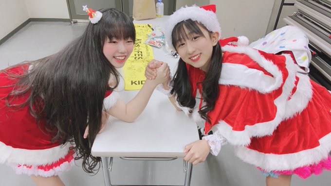 Twitterのコスプレ画像16