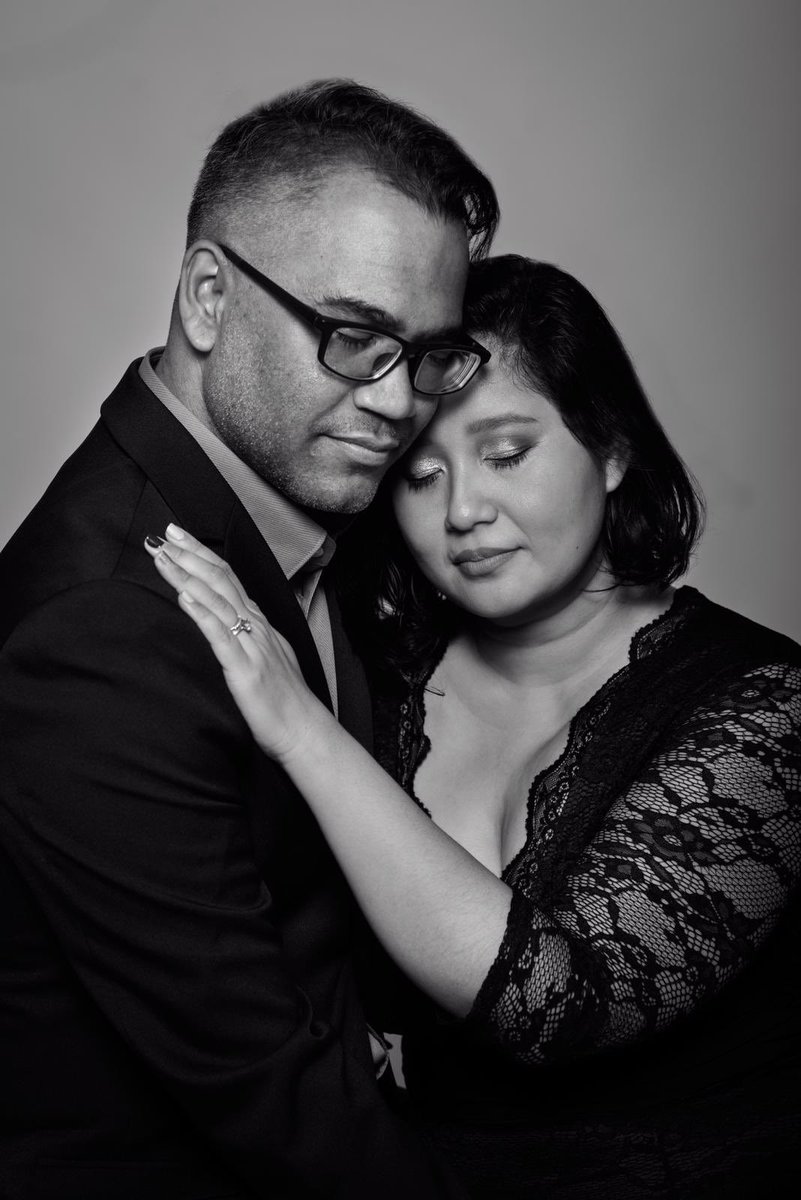 NadiaDaeng's tweet photo. My fiancé, a regular panel moderator of @SGComicCon, published author with second printing of his book “Tales from a Tiny Room” 📚 available at @BooksActually and co-creator of #GhostMaps https://t.co/xy88KC3BJ3, the region’s leading English language #HorrorPodcast 👻 https://t.co/JcW1cOeIQQ