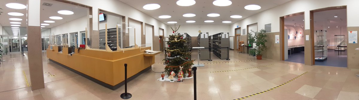 Wir wünschen frohe Feiertage und einen guten Start ins neue Jahr 2021!