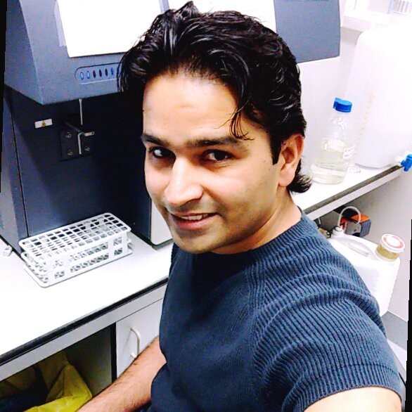  #LabRetrospective, for Pradeep Kumar. Dedicated flow cytometry specialist with us, moved to Perth to become Equipment Specialist at the  #flowcytometry core in  @telethonkids