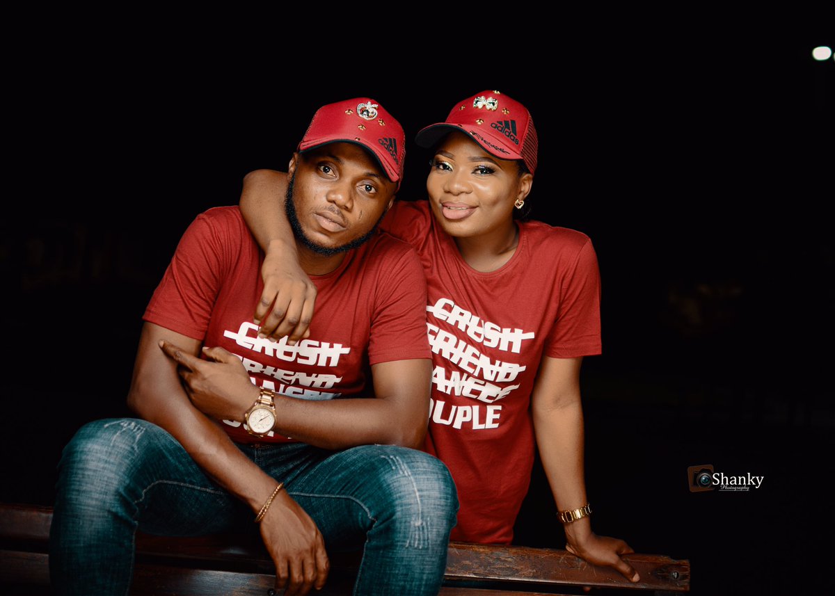unique_hajia's tweet photo. It’s our first anniversary 🥰. Forever to go akanmu mi🥰Forever is the deal baby💃#AandA19 #Bash2019 #uniquecouple https://t.co/sjT5DxFOTw