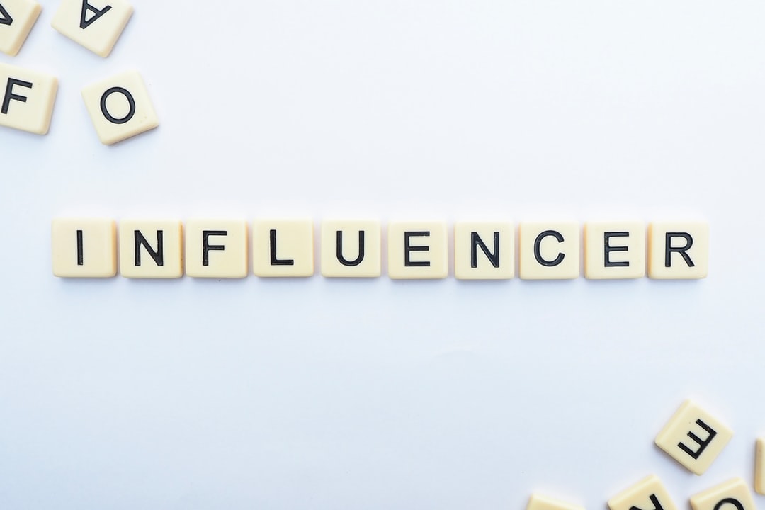 💡 Une étude a été faite pour en savoir plus sur les influenceurs en France. Qu'en pensez vous ?
#influencer #Inboundmarketing swll.to/dXJ3FF