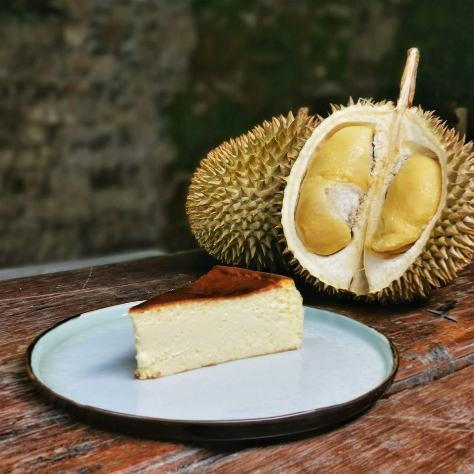 Durian burnt cheesecake