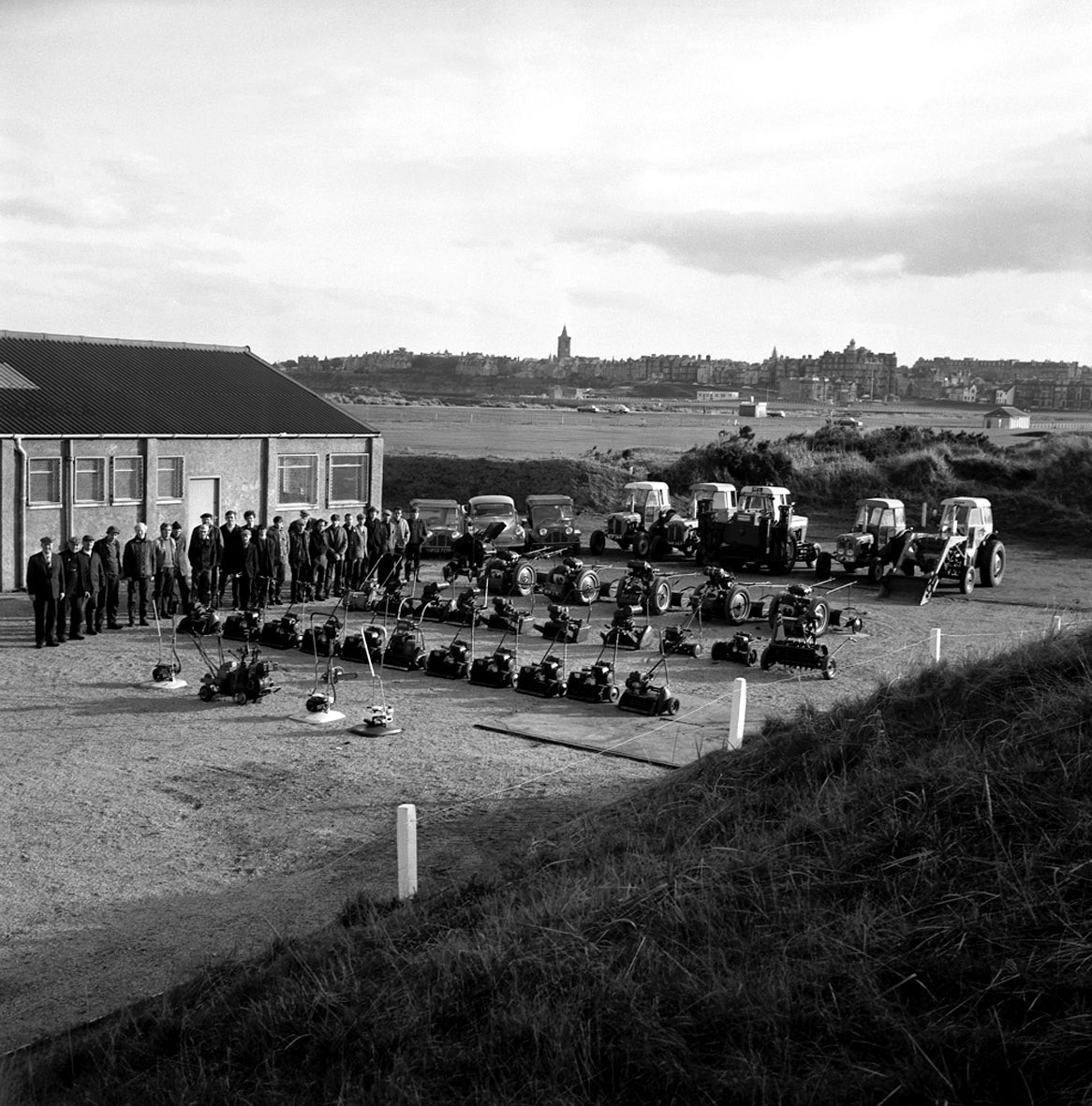 KenBrownGolf's tweet photo. @BIGGALtd  Wishing all our Greenkeeper’s a Happy Christmas 🎄🎄.   Thanks for all your hard work. #Superb #KenontheCourse https://t.co/YjGbxQE57y