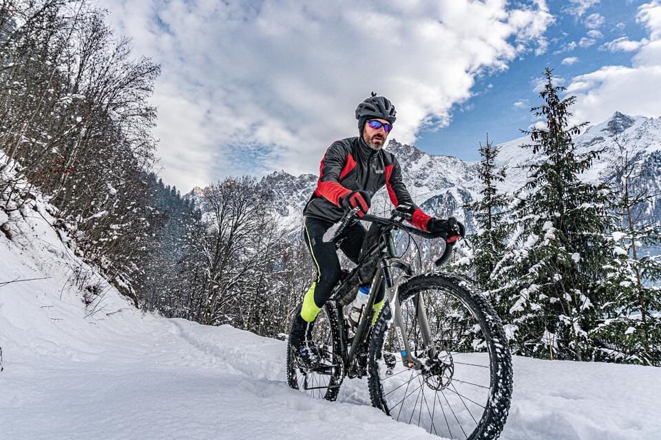 ❄️ We want to wish all our customers and followers a very Merry Christmas and a Happy New Year! ❄️

We're closed from tomorrow so won't be able to answer calls or emails, but you can still place orders at shandcycles.com and we'll be back in the workshop 4 Jan.
