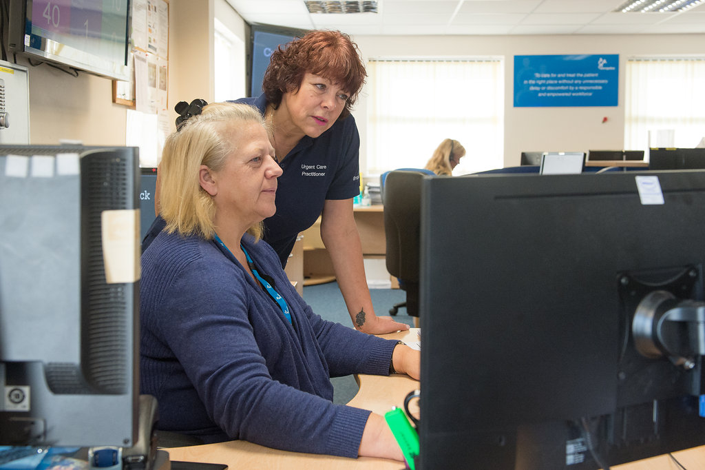 We're looking for a capable Clinical Services Delivery Manager to have oversight of our clinical call centre operations in Shrewsbury. You'll be an experienced registered healthcare professional, with proven ability to lead a team of clinicians &amp; services bit.ly/34wvGVO