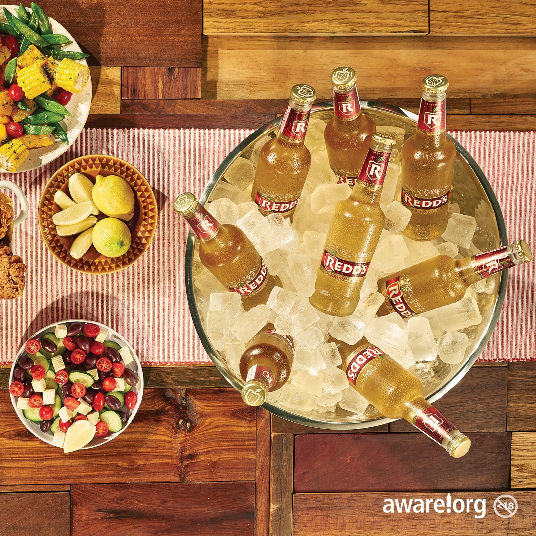 ReddsSA's tweet photo. It’s time to unwind with the family and celebrate for making it through a long year. Enjoy your festivities with a Redds.
#Elevata
#ResponsibleTogether https://t.co/V9WJ3SpwGN