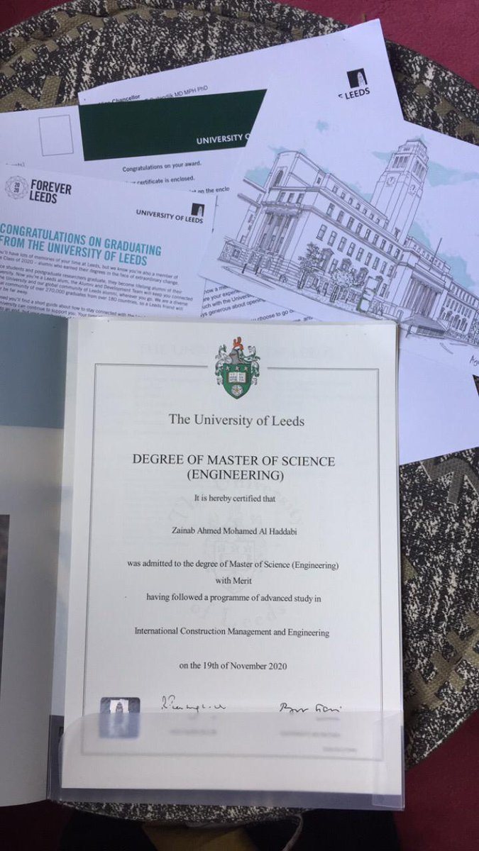 نبارك لابنتي المهندسة زينب تخرجها من جامعة ليدز البريطانية واستلامها اليوم شهادة الماجستير في الهندسة المدنية في إدارة الإنشاءات العالمية والهندسة بمرتبة الشرف ( International construction management and engineering). نسأل الله لها التوفيق والسداد وعقبال الدكتوراة بإذن الله.