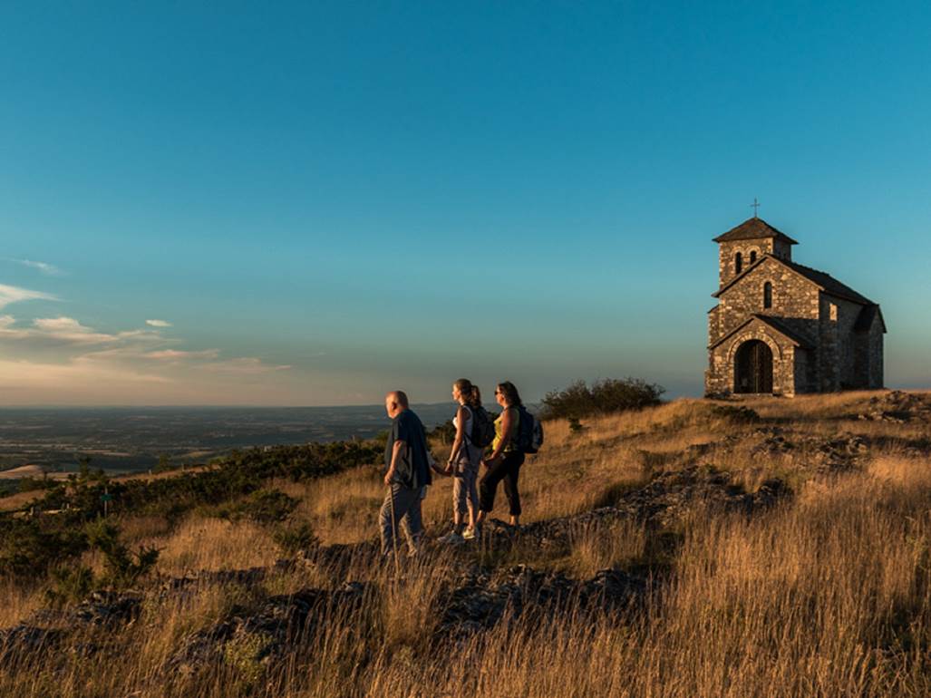 VoyageOccitanie's tweet photo. 🌿 En Occitanie, la nature est reine.
Voici une sélection de nos plus belles balades à pied, à vélo, à VTT 👉 https://t.co/KeeINuGxKE https://t.co/gy7ZgGCehf