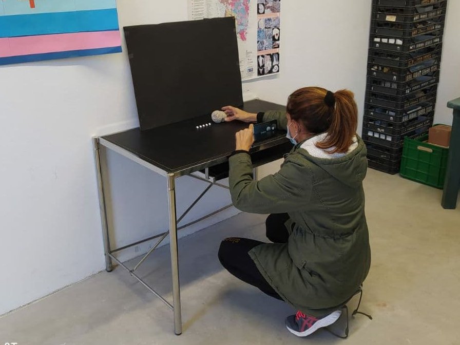 carboniamusei's tweet photo. Al #MuseoPAS è partita la fase due: il riordino dei #fossili del magazzino sulla base della tipologia, età 👴e sistematica generale, si procede poi con foto 📸e schedatura 🗄️!
#laculturanonsiferma #museichiusimuseiaperti #museichiusimanonfermi #SiMuC #Carbonia https://t.co/lrihdeKcHu