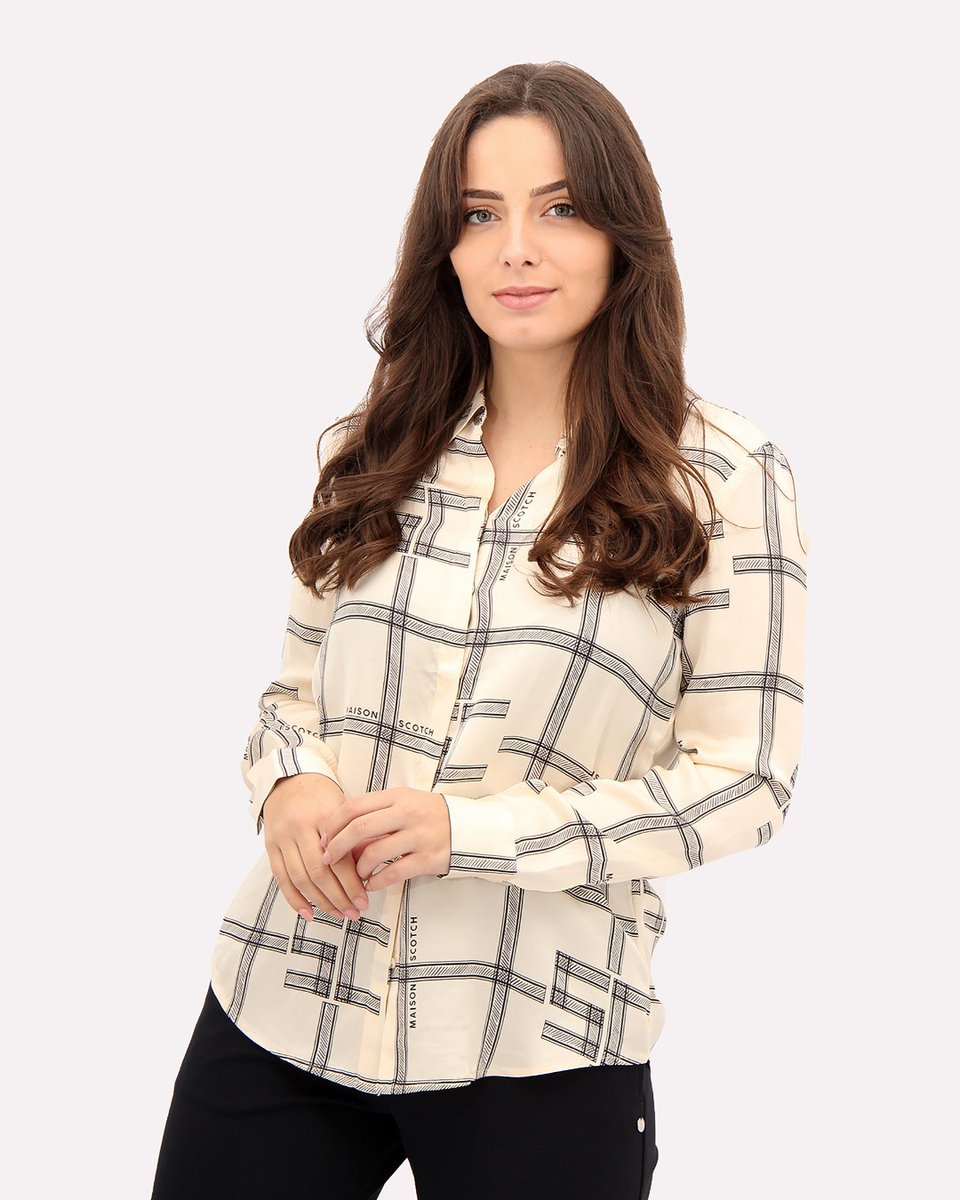 Porters_shop's tweet image. How classy is this check cream Maison Scotch Blouse from our Scotch &amp;amp; Soda womenswear range?  
Available in our Harrogate store and online at porters.shop

#maisonscotch #scotchandsoda #designerwomenswear #harrogateindies