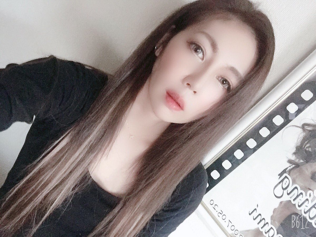 星野 南 久々にエクステつけて超ロングヘアになりました やっぱロングが落ち着く 撮影は 後日です お楽しみに ヘアスタイル エクステ ロングヘア好きな人いいねして