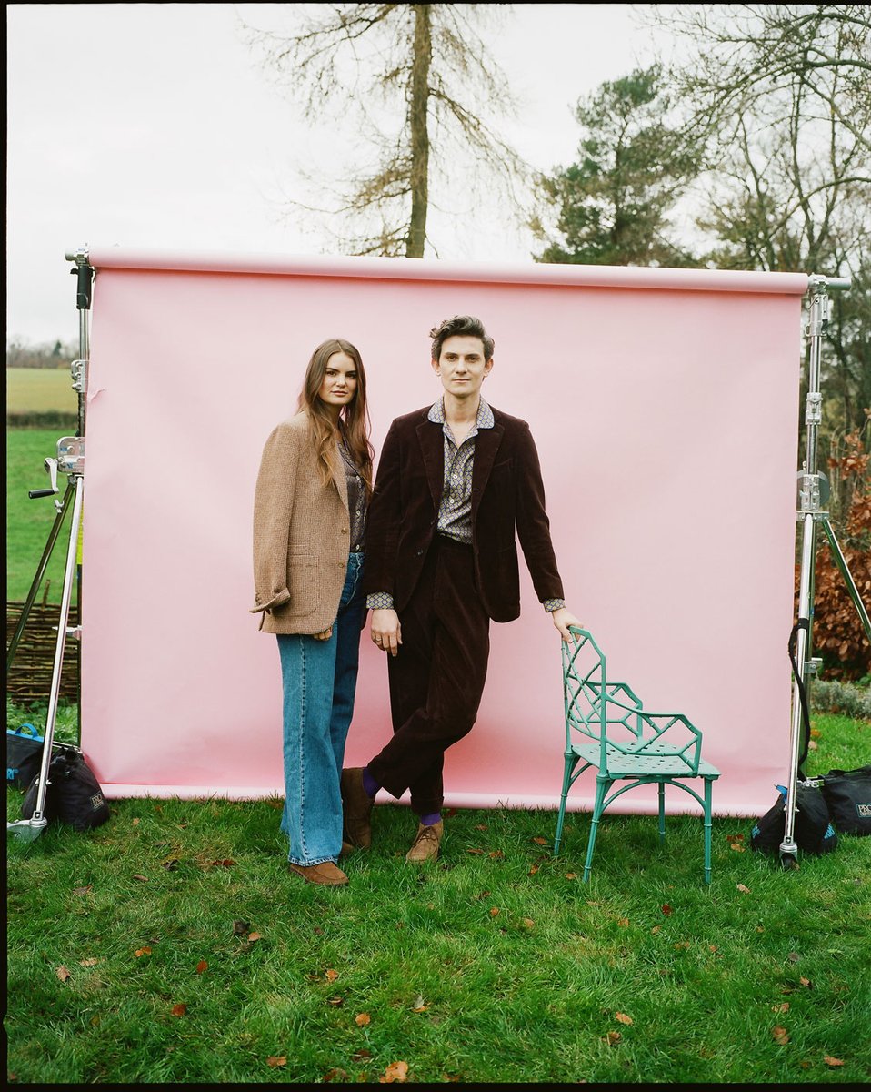 We put our heads together with noted design duo Campbell-Rey, and came up with the Piccolo Mondo collection, inspired by Venetian nightlife. #drakes
ow.ly/RjES50CPtKD