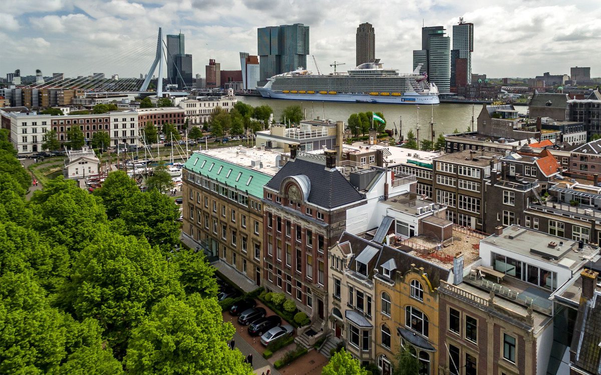 Aan de Parklaan in Rotterdam transformeerden we voor de 3e keer een jong monument. Prachtig, hoe duurzaamheid en allure hier hand in hand gaan! Je leest er alles over in het artikel in de link: buff.ly/2JcCBMy