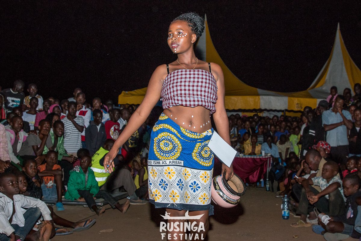 RusingaFestival's tweet photo. 7. Cultural pageant
This entails a fashion showcase as well as the selection of cultural ambassadors to help in the promotion of our cultural heritage.
#RusingaFestThrowback
#RusingaFest2020 https://t.co/sn0aulxeiX