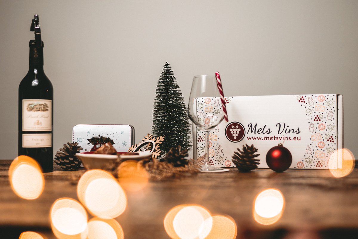 MetsVins_eu's tweet photo. #Noel  approche à grand pas ! 🎄 https://t.co/kkcCRfasTY
