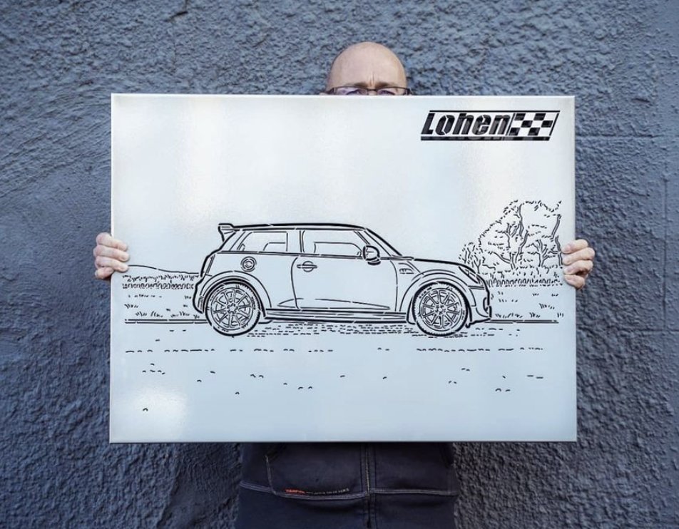 NarlaUk's tweet photo. We created this special bespoke piece for Lohen 🏁

Send us a photo of your pride and joy and we'll get our team of artists to create something special for you at https://t.co/rXOTPKbsR7

#lohenmini #minicooper #f56mini https://t.co/bgSjrh42Vt