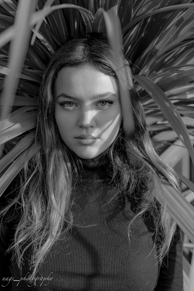 LNaganski's tweet photo. #portrait 
#blackandwhite https://t.co/0epF5Fhexj