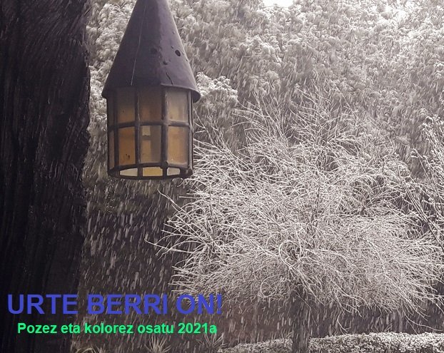 AzkoitiaBHI's tweet photo. Urte bukaera honetan eskerrak eskola komunitate guztiari egindako lanagatik. Elkarlanean lortuko ditugu ezarritako helburuak. Zorionak! https://t.co/nfbneOz456