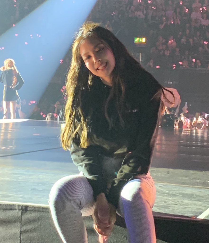 jenniesvantae's tweet photo. https://t.co/qnLZBwYZXs
