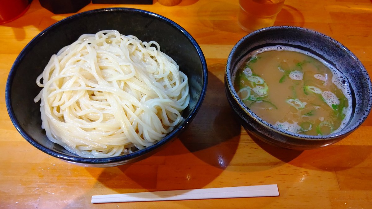LetMeMira's tweet photo. 麺野郎
ずっと家の近所にあったのに初めて来た https://t.co/9DMKhbBuWP