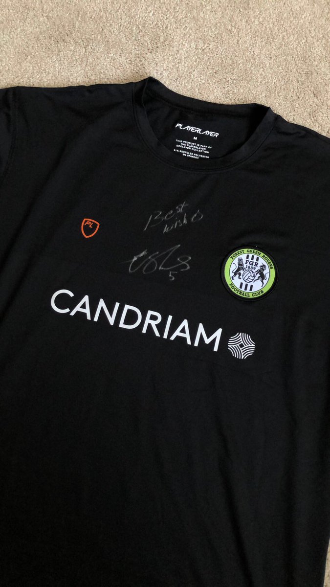 BenLines11's tweet photo. Look what Came today😍🟢⚫️ @FGRFC_Official @udooka11 https://t.co/BL5tG6Aqyd