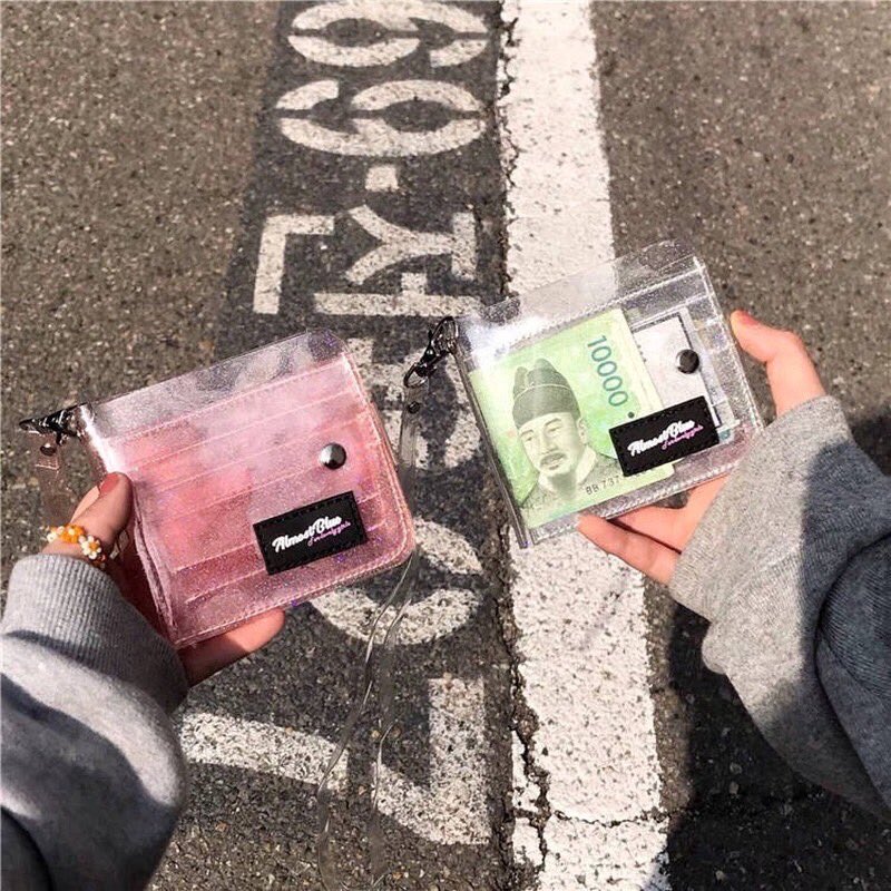 rckscandyph's tweet photo. ‼️🎄 12 Days Christmas Sale #6 :
Almost Blue Transparent Wallet
🛒Order Form https://t.co/voMHSHYk5D
— glittered wallet
— stickers, photocards, keychains etc aren't included
Original Price : ₱250 each
Now : ₱199 each
-------
#RCPH12DXMAS https://t.co/O1jauVFwFW