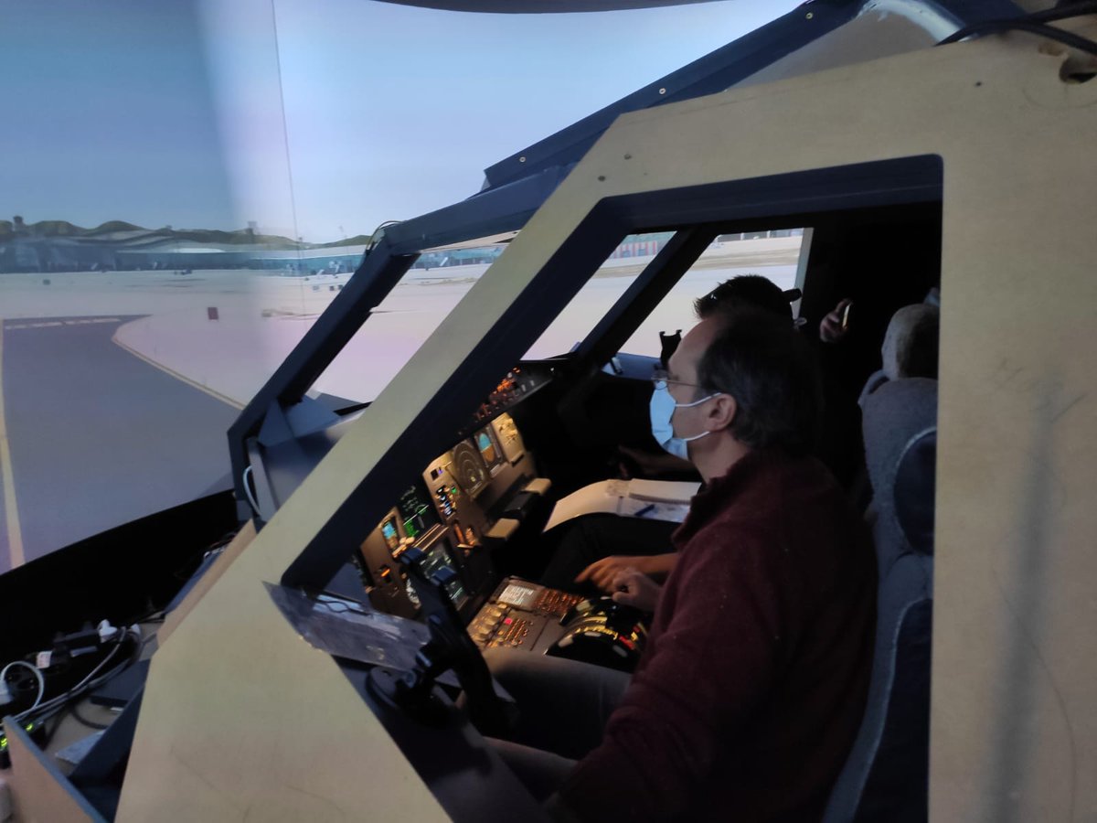 e-pilots tweet media