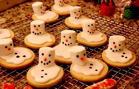 Christmas Dolliday Treats: Thread