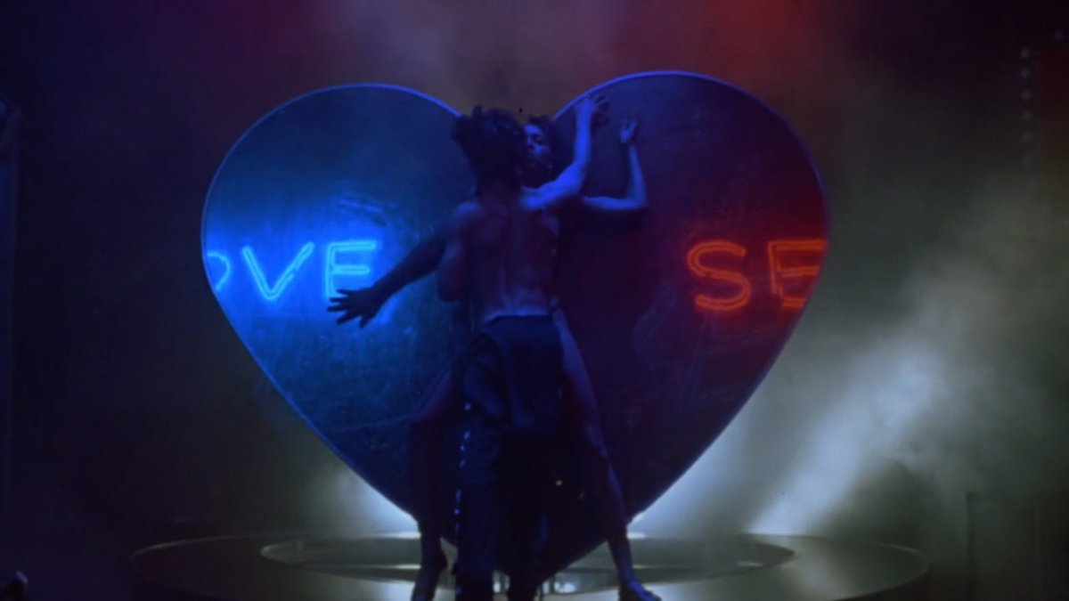 Sign O’ The Times Super Deluxe was always destined to include the Dream Factory / Crystal Ball tracks that we’ve grown to love, but ‘Love & Sex’ came as a huge surprise to most. I’m eternally grateful to the Prince estate for unearthing this hidden gem.