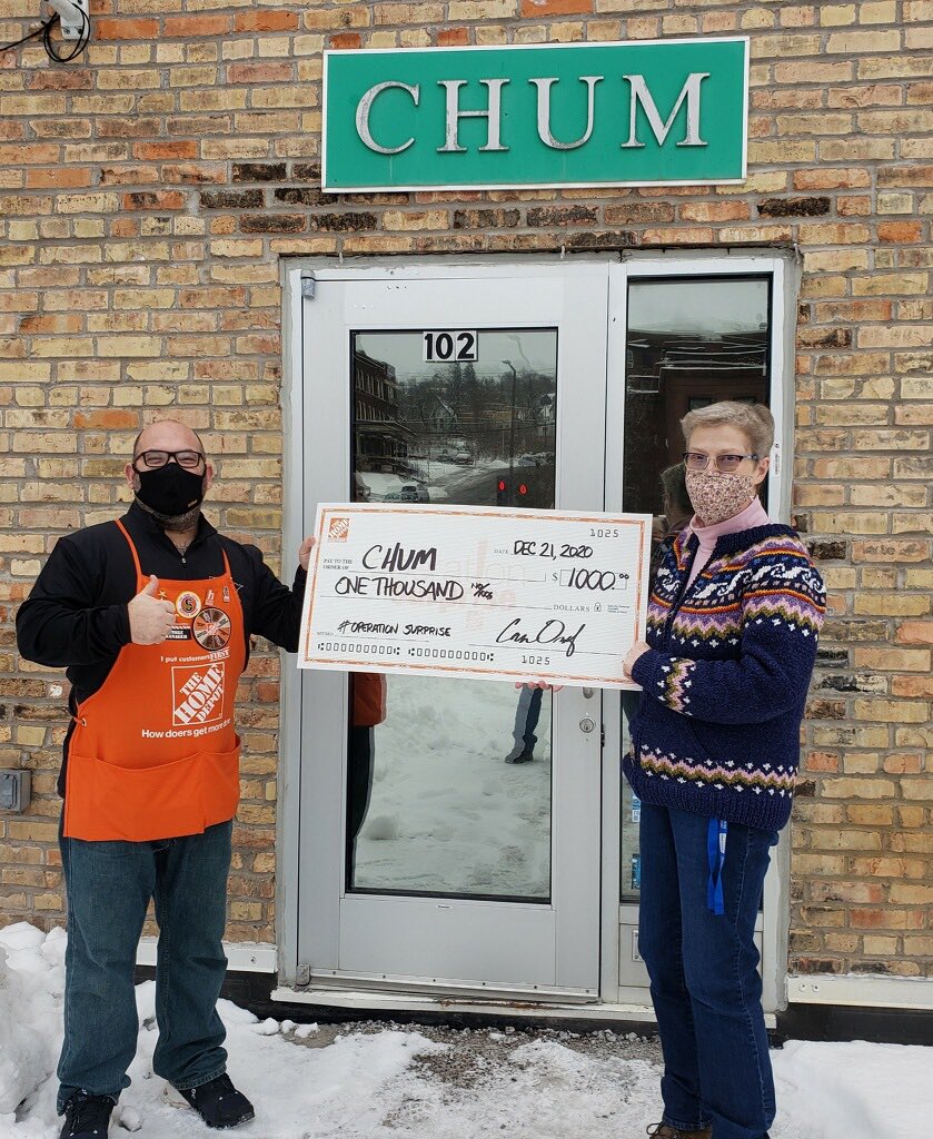 Duluth Home Depot is proud to present CHUM Food Shelf and Shelter with a check for $1000 under #OPERATIONSURPRISE Thank you CHUM for everything you do in our community!  #THD2817 <a href="/sharoninrussia/">Sharon P</a> <a href="/rymoflan/">Ryan Flanagan</a> <a href="/HanzlikJoe/">Joe Hanzlik</a> <a href="/THDSarahLFred/">Sarah Fredrickson</a>