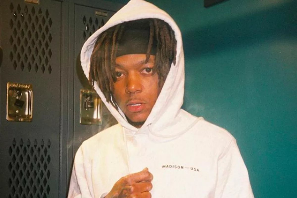 4. Kylian Mbappé - JIDThe future legends of their respective fields. They both brought a sort of wind of change to rap and football. Always a pleasure to see them perform, eager to see how they'll grow in the future.