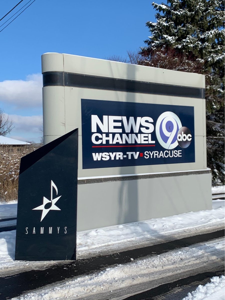 Another Sighting! <a href="/BridgeStreetTV/">Bridge Street</a> <a href="/NewsChannel9/">NewsChannel 9</a>   <a href="/sammyawards/">Syracuse Area Music</a> #monolith #monolithsyracuse #monolithmystery #SAMMYS2021 #SyracuseMusic 
#monolith #Syracuse