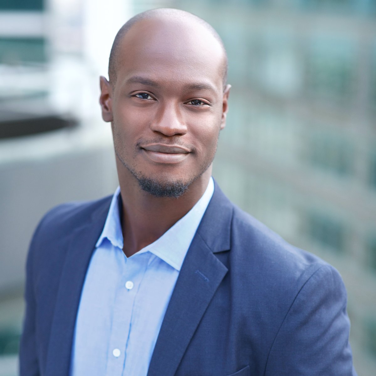 NYheadshots's tweet photo. Boost your online presence with studio and outdoor looks. 
Business Pro for $250. 
Book now at https://t.co/s9b67R5vBF
.
.
.
.
.
.
.
.
.
.
.
.
#Headshots #PersonalBranding #NewYou #Careers #PortraitPhotography #WorkLife  #Style #Fashion #Finance #Law #Banking #Entrepreneur https://t.co/bzSrcUU2ZG