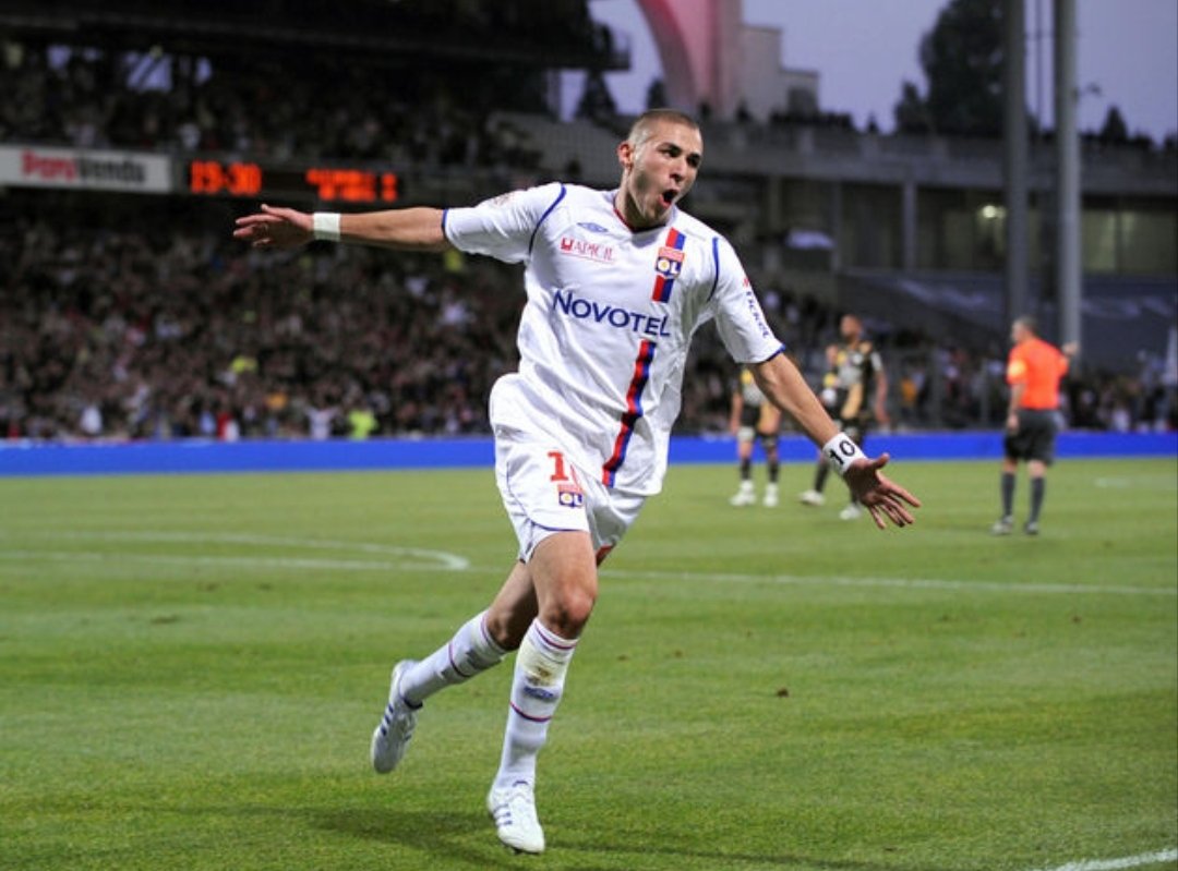 For Lyon, Benzema achieved the following: • 148 apps.• 66 goals.• 26 assists.• 9 trophies.A goal or an assist every 1.6 games, while winning 9 trophies, including 4 Ligue 1 titles, all between the ages of 17 and 21.