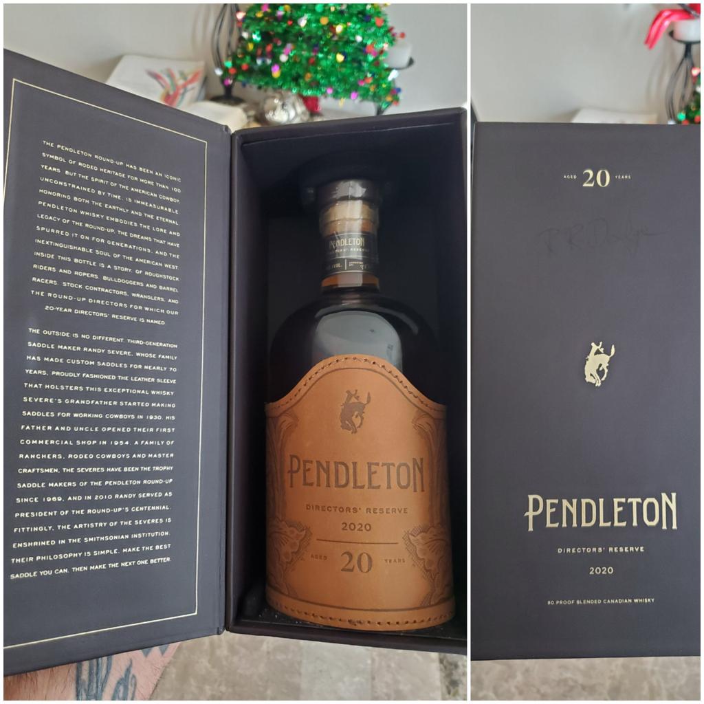 OCsixx's tweet image. Bye 2020 u fucking sucked! #HappyNewYear