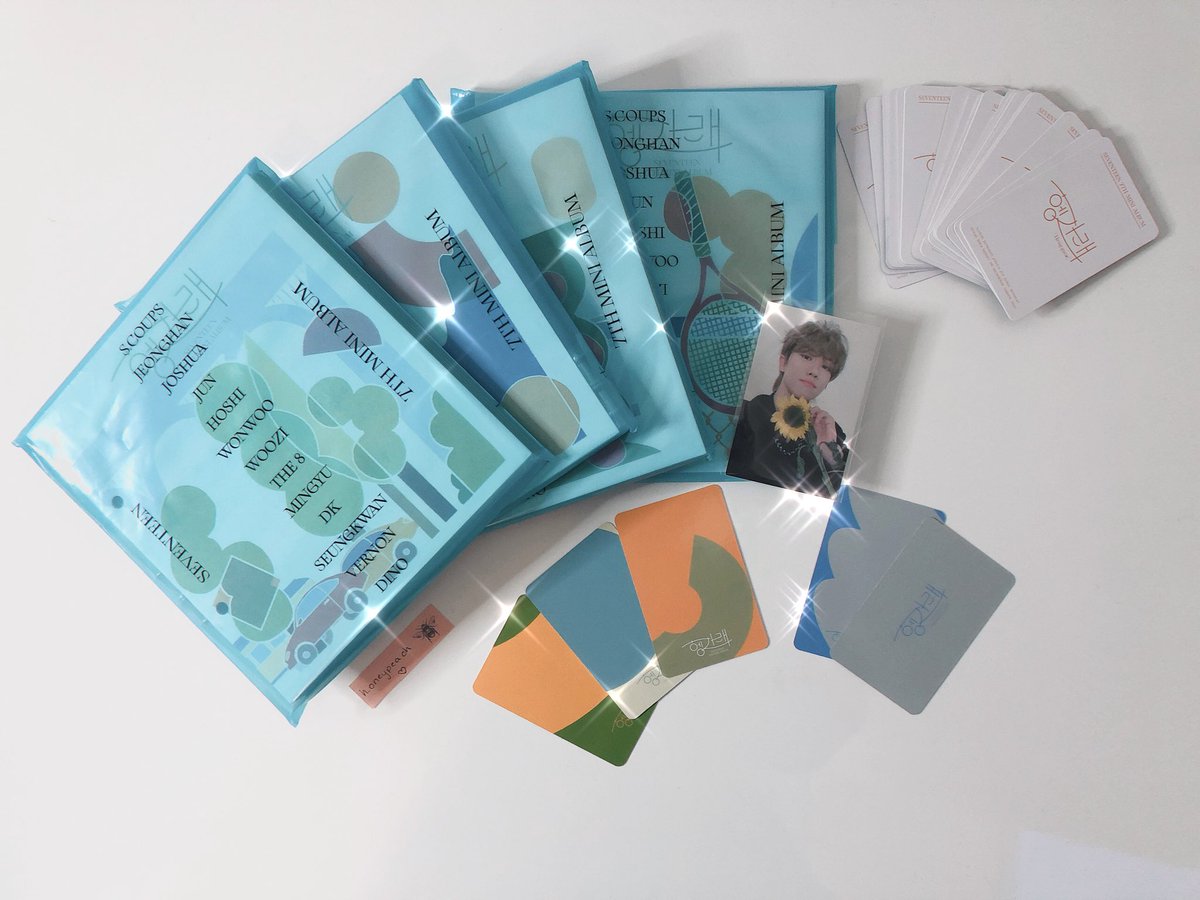 h_oneypeach's tweet image. 💧Christmas / New Years giveaway💧
SEVENTEEN Heng:Garae full set (unsealed! one album includes one photocard and two bookmarks) and two yizhiyu fansign photocards

💎 RT to enter
💎 Follow
💎 Ends: Dec 30, 11:59 PM CET
💎 EUROPE ONLY!