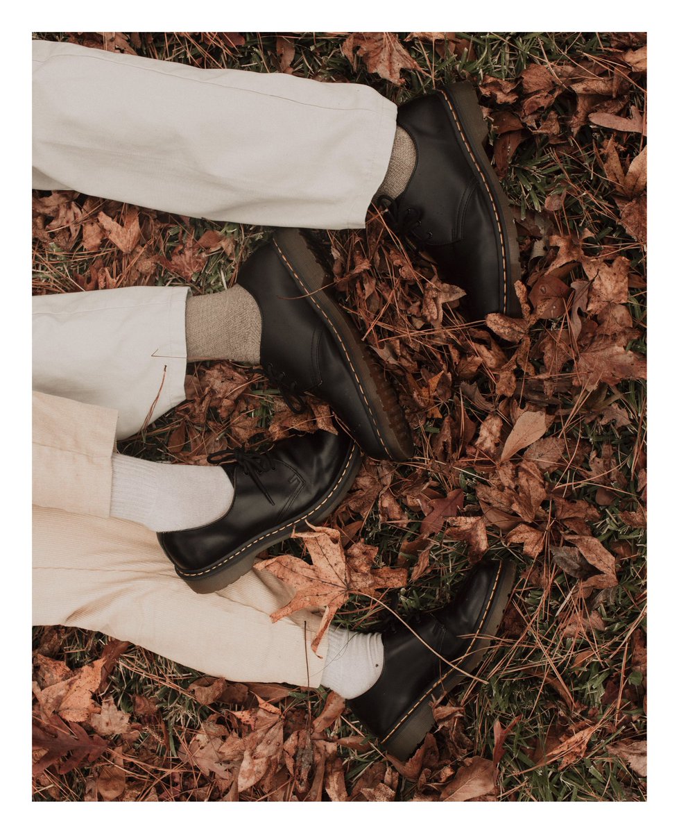 jamalmartin9's tweet photo. to love you is an honor. 
-
-
fall photos // 2020.
#drmartens #fallshoot https://t.co/tjM4gTQRV9